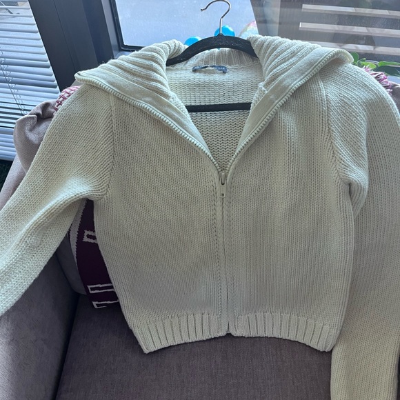 Brandy Melville Andrea Wool Knit Collared Zip Up Sweater - Picture 3 of 4